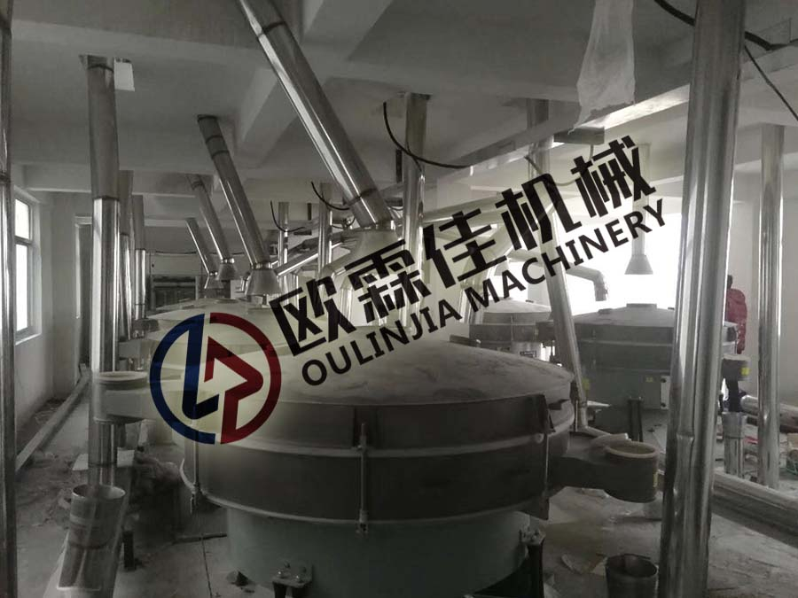 搖擺篩安裝現(xiàn)場